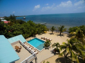 Large Ocean Front Home Close to Village - Surfside Gecko